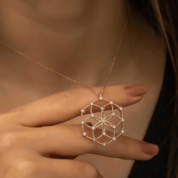 925k Rose Gold Plated Life Flower Women’s Necklace – Elegant Jewelry